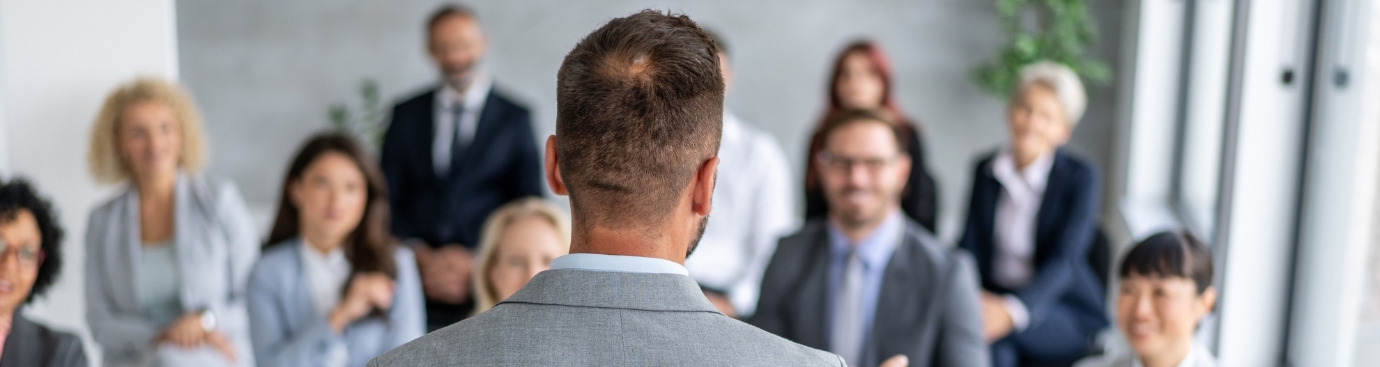Group Presentation: Engaging Audience with Professionalism